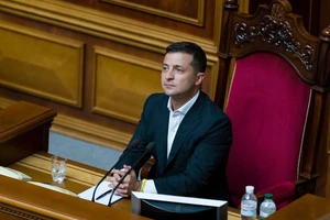 Tổng thống Ukraine nhắn Tổng thống Belarus: Tự tin bầu cử lại!