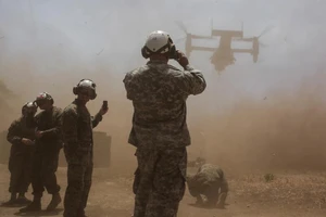 Philippines tiếp tục hoãn hủy thỏa thuận quân sự với Mỹ 