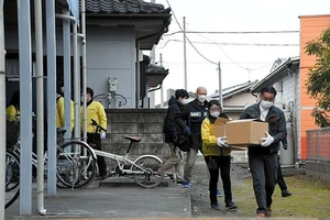 Nhật bắt 3 người Việt trộm lê do hết tiền về nước