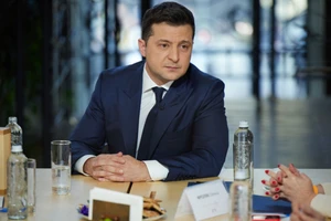 Tổng thống Ukraine tuyên bố phát hiện âm mưu đảo chính