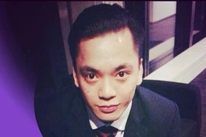 Đàn ông gốc Việt lãnh án cải tạo vì dọa tung clip nóng, đòi quà người yêu cũ