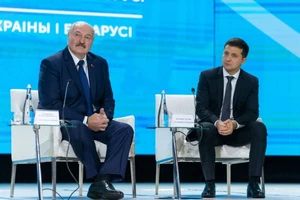 Ông Lukashenko nói gì trong cuộc điện đàm với Tổng thống Ukraine? 