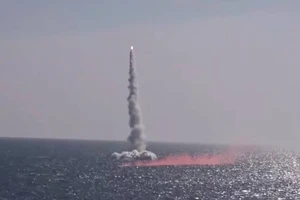 Nhật tăng cường thu thập thông tin về các vụ phóng tên lửa của tàu ngầm Nga