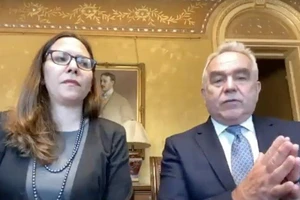 Financial Times: Mỹ họp cấp cao với Anh về động thái của Trung Quốc với Đài Loan