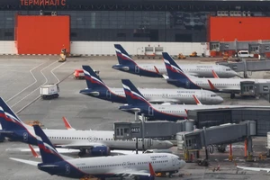 RBK: Trung Quốc cấm các hãng hàng không Nga dùng máy bay nước ngoài