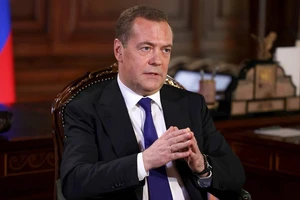 Ông Medvedev ra cảnh báo rắn về khả năng Ukraine dùng tên lửa Mỹ tấn công Nga