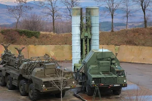 Quốc hội Bulgaria phê chuẩn gửi Ukraine đạn tên lửa dùng cho S-300, Nga can ngăn