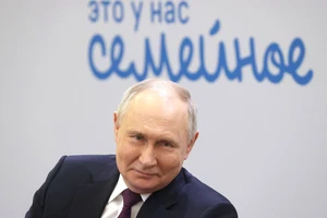 Ủy ban Bầu cử Nga công bố thu nhập của ông Putin