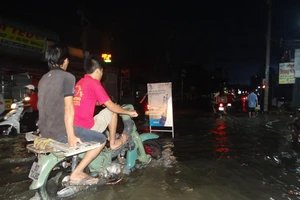 Tối 17-10, TP.HCM có 18 điểm ngập
