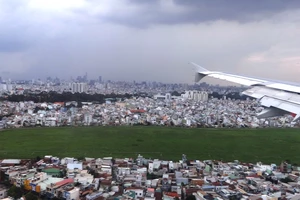 Sắp xây hồ chống ngập sân bay Tân Sơn Nhất