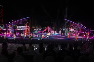 Hàng loạt ca sĩ nổi tiếng sẽ đổ bộ đến lễ hội Pháo hoa quốc tế Đà Nẵng DIFF 2023