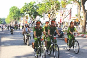 Cẩn trọng việc khuyến khích đi xe đạp