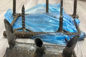 Điều tra việc rải bàn chông thép bẫy xe tải