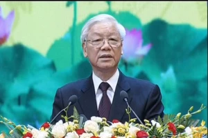 'Các anh hùng liệt sĩ đã làm rạng rỡ dân tộc'