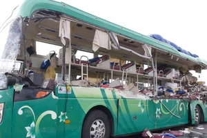 Điều tra vụ va chạm xe ở Bình Định làm 5 người tử vong