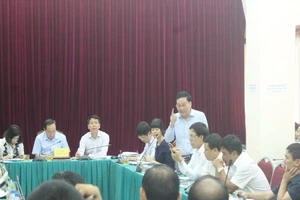 Bộ GTVT lên tiếng về kiến nghị dừng Uber, Grab