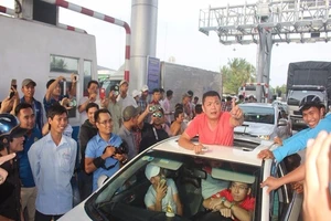 Bộ GTVT quyết không dời trạm Cai Lậy