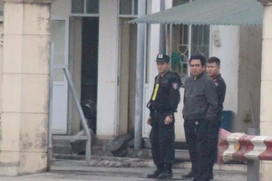 BOT số 1 quốc lộ 5 đã sẵn sàng tiền lẻ 100 đồng