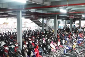 Hơn 600 xe máy, laptop, vàng bị bỏ quên ở sân bay