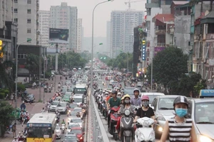 Cấm dịch vụ đi xe chung là không hợp pháp