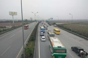 54 ô tô bị từ chối vào cao tốc do dừng đỗ sai quy định