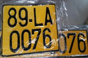 Đề xuất chuyển biển số ô tô từ trắng sang vàng