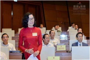 Tại sao 'con em lãnh đạo' trong ngành bảo hiểm xin nghỉ?