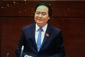 Hệ thống máy tính quá tải vì gần 100 ĐB muốn 'truy' Bộ GD&ĐT