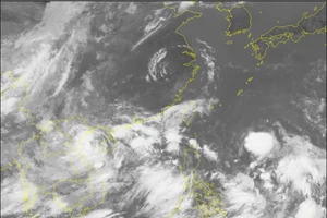 Áp thấp giật cấp 8 tiến vào Thanh Hóa - Hà Tĩnh