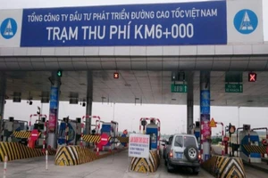 Bộ NN&PTNT nói về xe sang gắn biển 'xe hộ đê' trốn phí