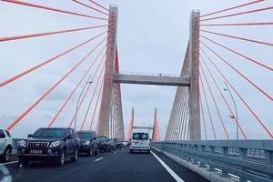 Bộ GTVT có ý kiến về chất lượng thi công cầu Bạch Đằng