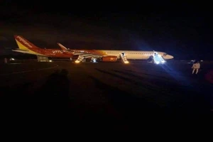 Tạm đóng cửa sân bay Buôn Mê Thuột trong 8 tiếng