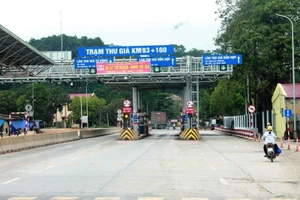 Yêu cầu các nhà đầu tư BOT bàn giao trạm thu phí
