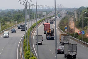 Kiểm tra đột xuất doanh thu trạm Dầu Giây