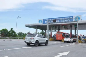 Ba ngày, VEC từ chối phục vụ 660 xe quá tải