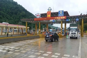 Tỉnh Hòa Bình đồng ý cho nhà đầu tư BOT thu phí có phù hợp?