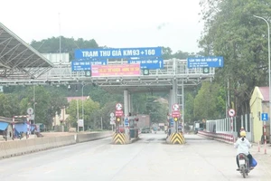 Bộ GTVT nêu lý do đổi ‘trạm thu phí’ thành ‘trạm thu tiền’
