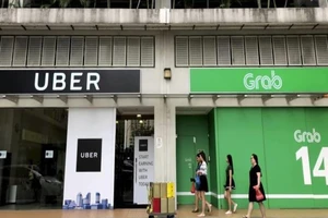 Bộ TT&TT muốn xem Uber, Grab, GoViet là chủ thể riêng biệt