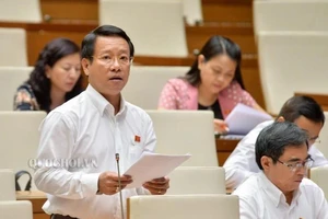 'Gian lận thi cử là ăn cướp, vô liêm sỉ'