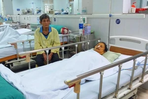 'Nếu không có bảo hiểm y tế, vợ tôi chỉ có thể chọn cái chết!'