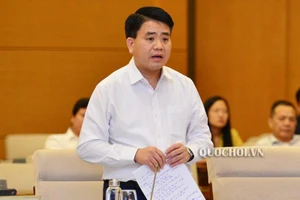 Hà Nội trước khả năng thay đổi toàn bộ sổ đỏ, CMND