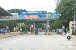 Kiến nghị lùi thời gian lắp thu phí không dừng tại 37 trạm BOT