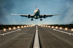 Bộ GTVT khuyến cáo Vietnam Airlines về việc mua 50 máy bay