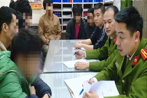 Yêu cầu kiểm tra thông tin chủ thầu trả lương bằng ma túy