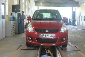 Đề xuất giảm 50% phí đăng kiểm xe cơ giới