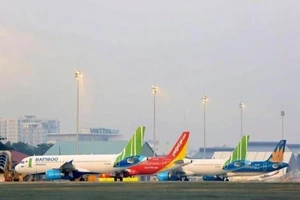 Các hãng hàng không khai thác trở lại đường bay nội địa