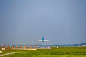 Sân bay Nội Bài ‘tắc’ 20 phút do gặp sự cố