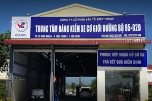 Bị dừng hoạt động đăng kiểm vì bỏ lọt xe không đủ tiêu chuẩn