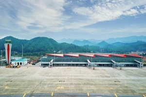 Bộ GTVT kéo dài thời gian đóng cửa sân bay Vân Đồn đến 13-2