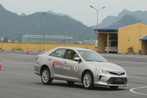 Căn cứ tình hình dịch COVID-19 để xem xét dừng đào tạo lái xe